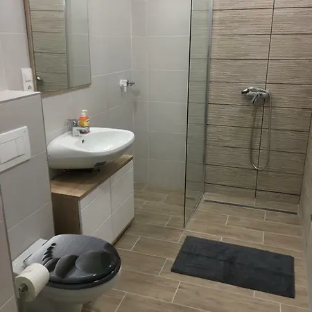 Perfekt Apartman شقة بالاتونفوريد